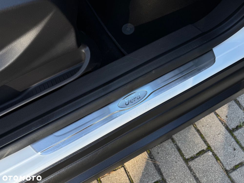 Ford C-MAX 1.0 EcoBoost Titanium ASS - 24
