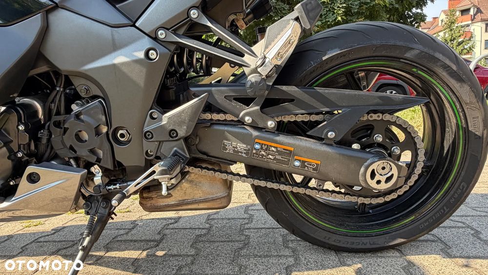 Kawasaki Ninja 1000 SX - 13