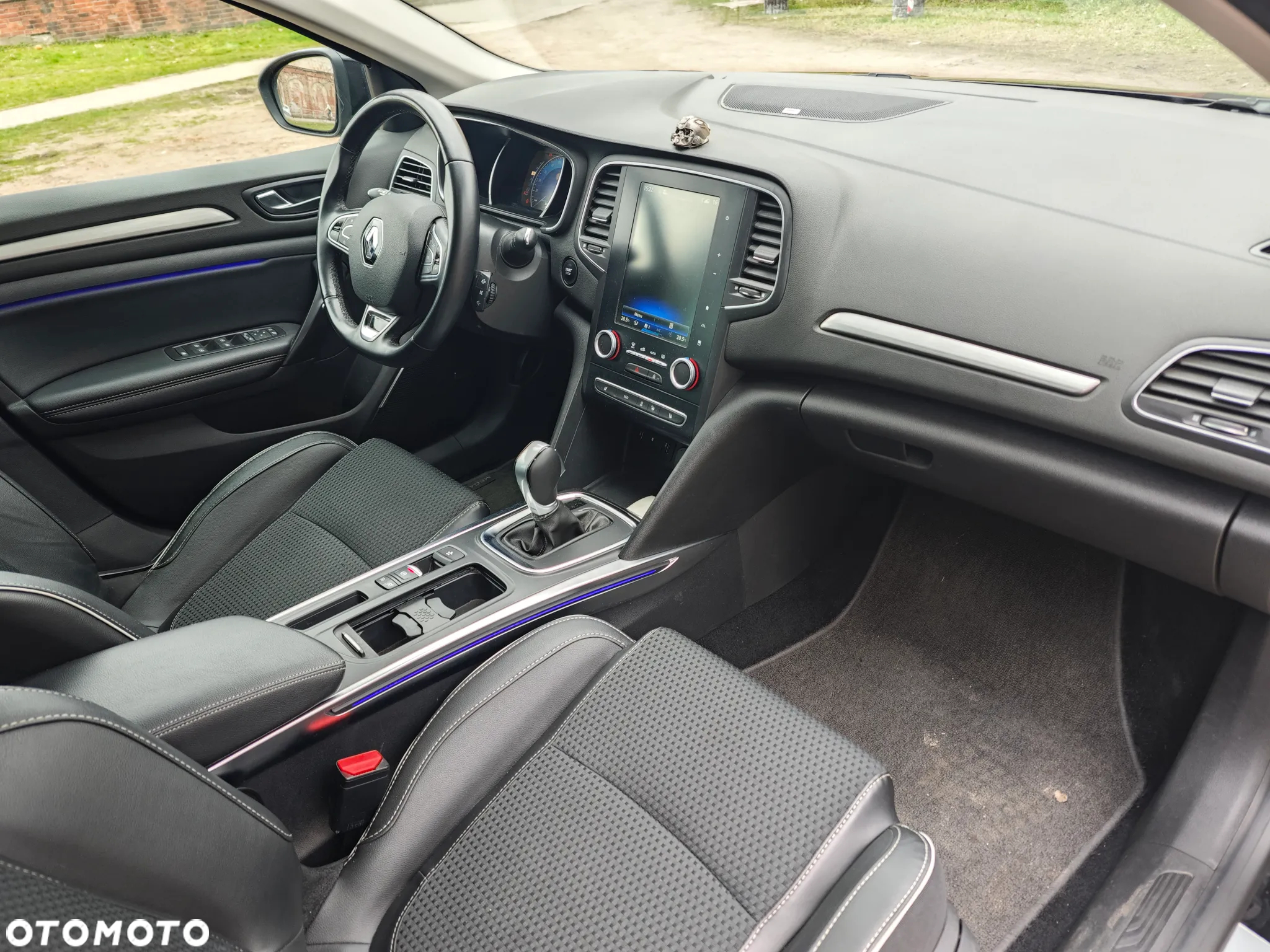 Renault Megane 1.2 16V TCe Bose EDC EU6 - 24