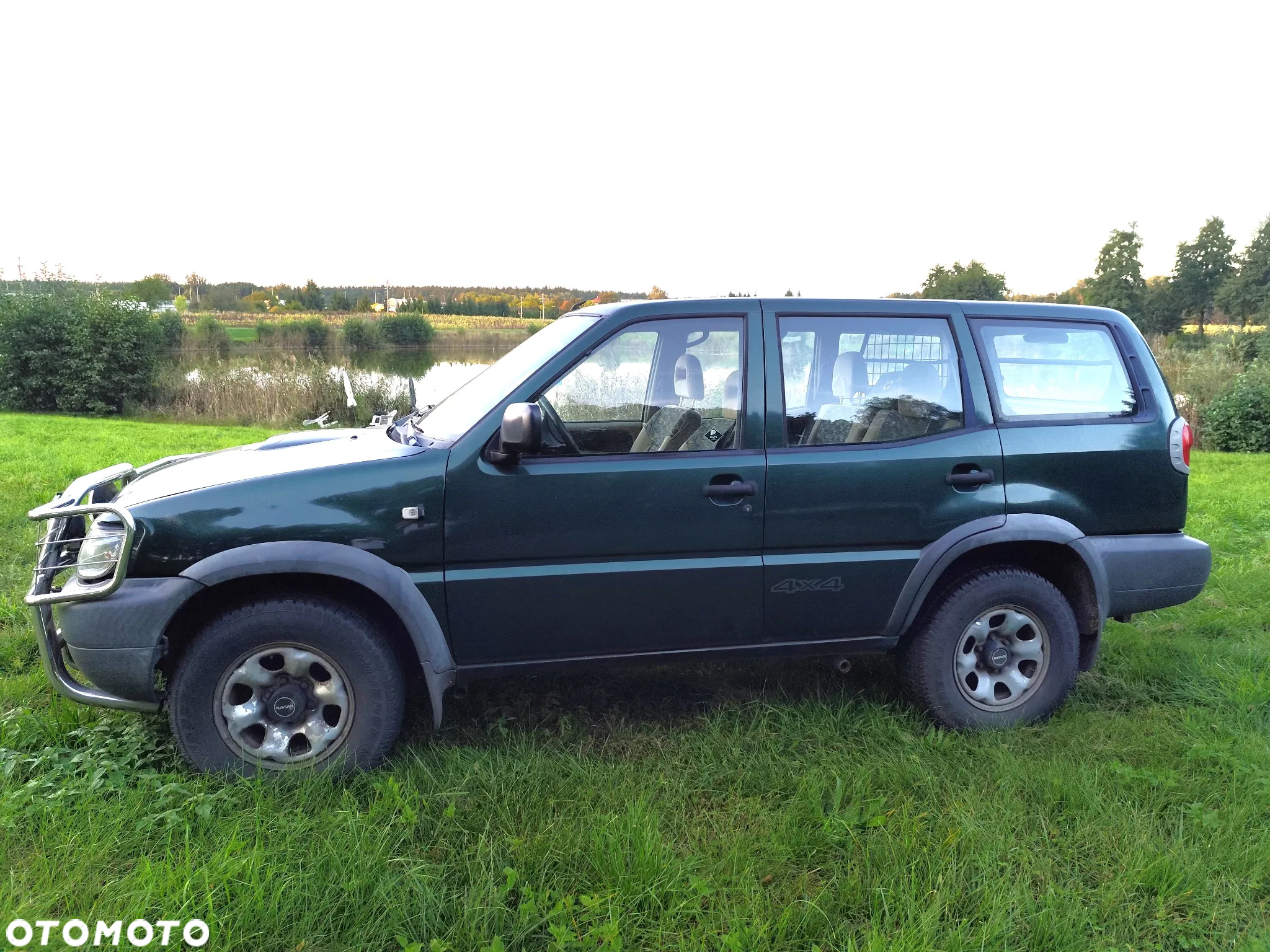 Nissan Terrano II 2.4 S - 3