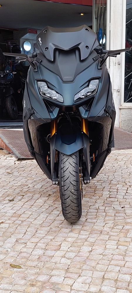 Yamaha TMAX Tech Max - 29