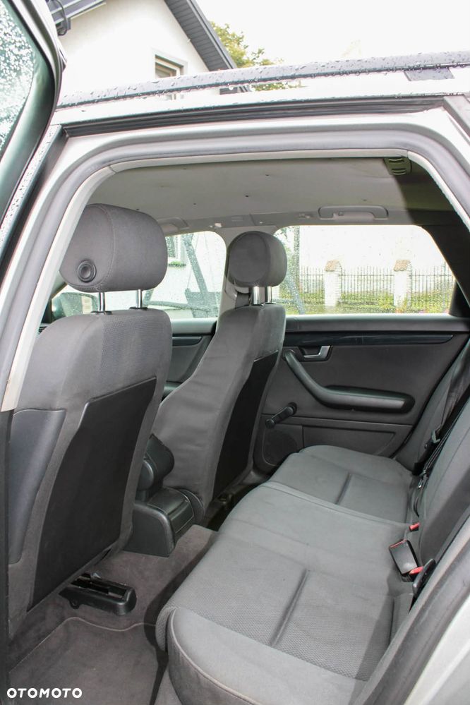 Audi A4 Avant - 9