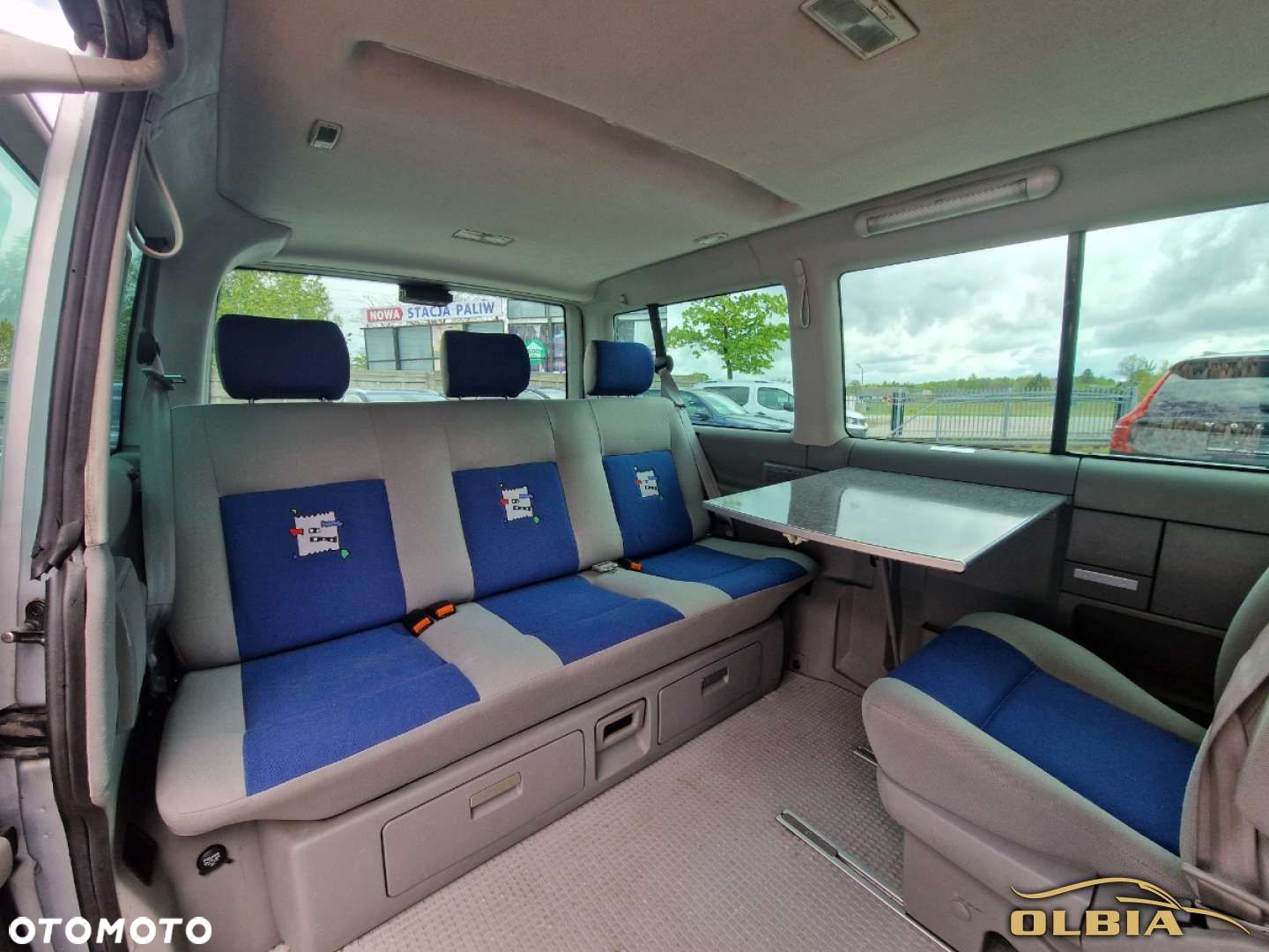 Volkswagen Multivan - 22