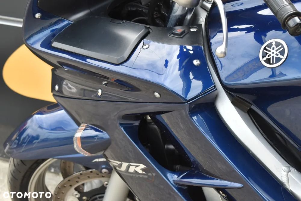 Yamaha FJR - 21