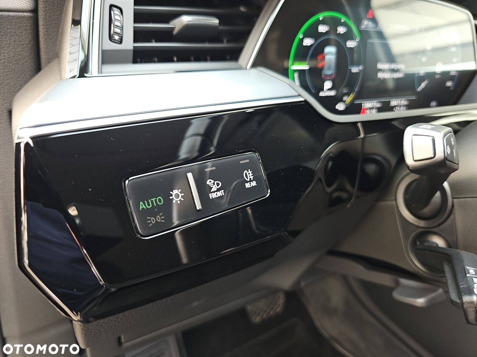 Audi e-tron - 20