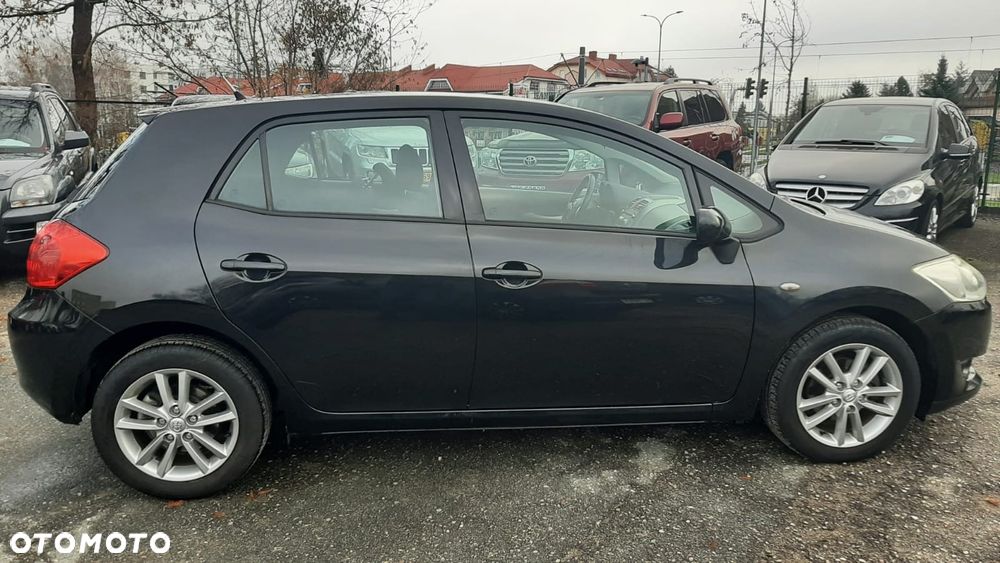 Toyota Auris - 6