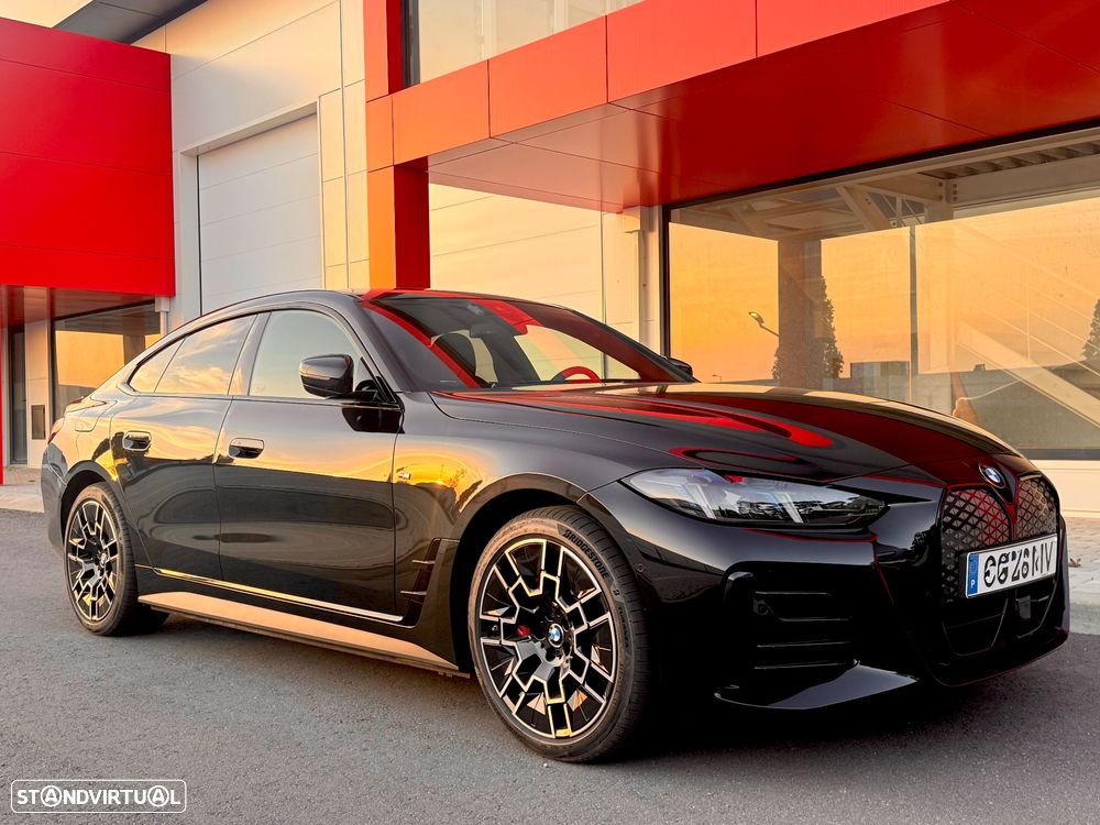 BMW i4 eDrive40 Pack Desportivo M Pro - 12