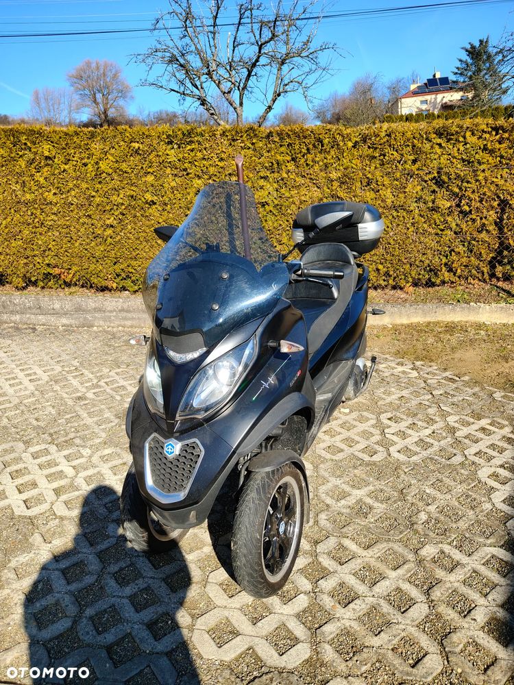 Piaggio MP-3 - 1