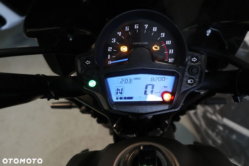 Kawasaki Vulcan S - 8