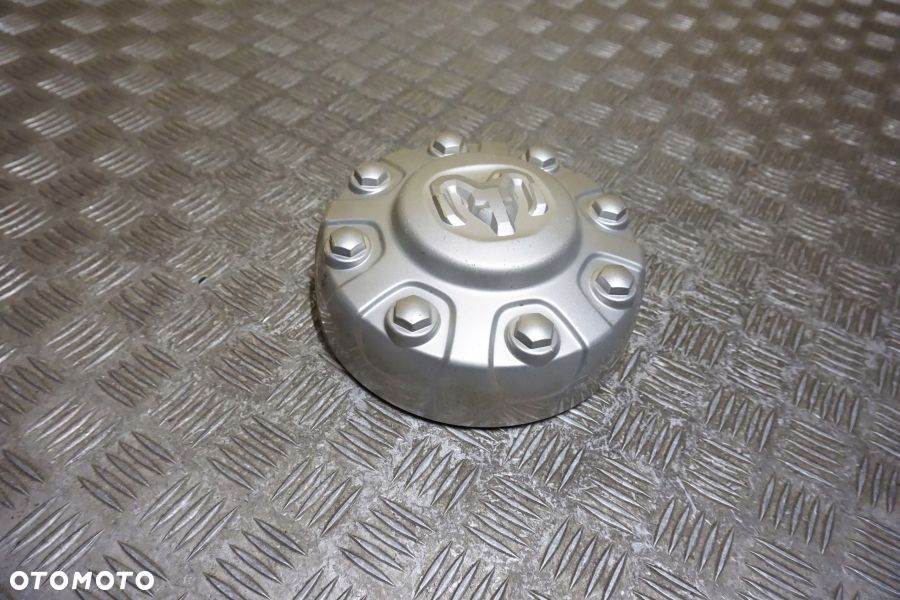DODGE RAM 2500 3500 2019 - Osłona Piasty Dekiel Kołpak Srebrny USA - 3