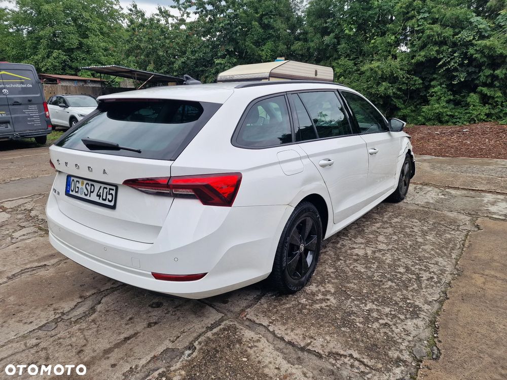 Skoda Octavia 2.0 TDI DSG Premium Edition - 4