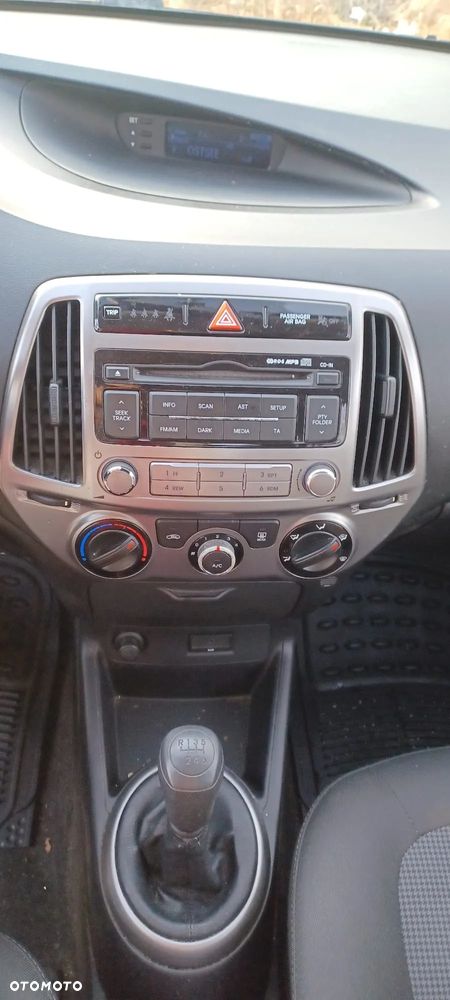 Hyundai i20 1.25 Classic - 8