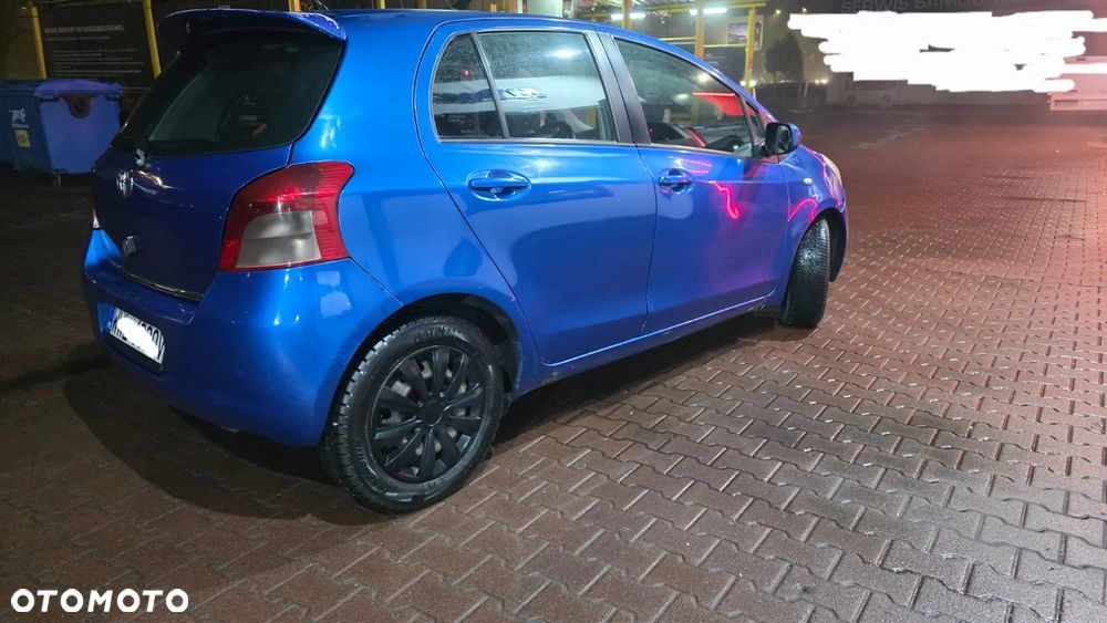 Toyota Yaris 1.4 D-4D Executive - 12