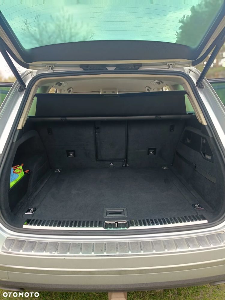 Volkswagen Touareg - 5