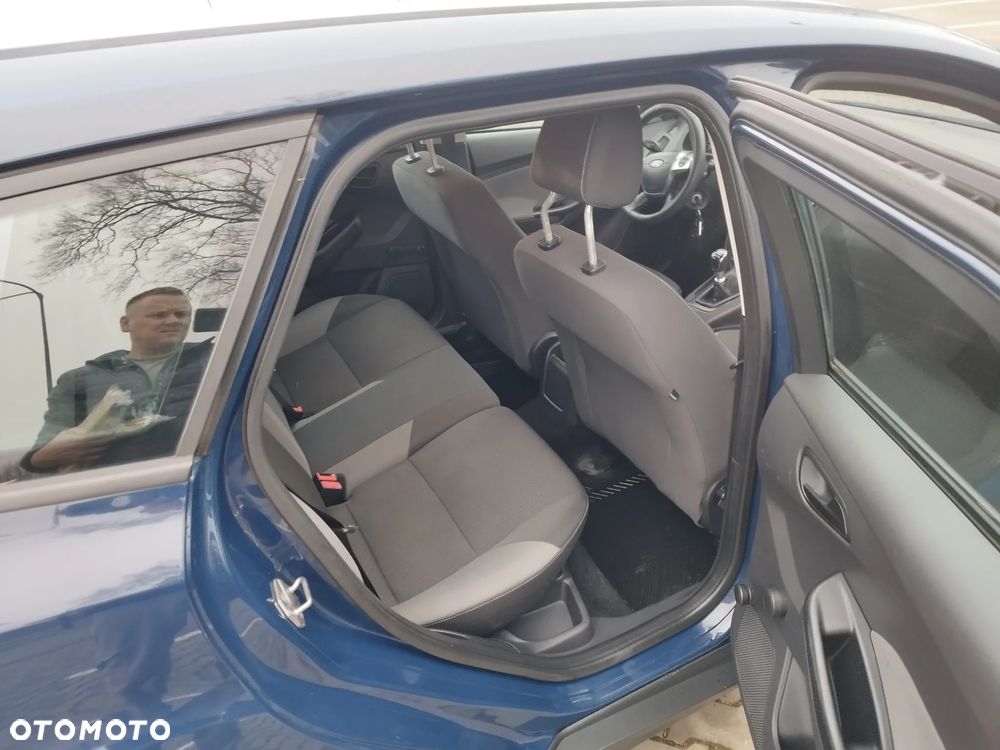 Ford Focus SW 1.6 TDCi Trend - 17