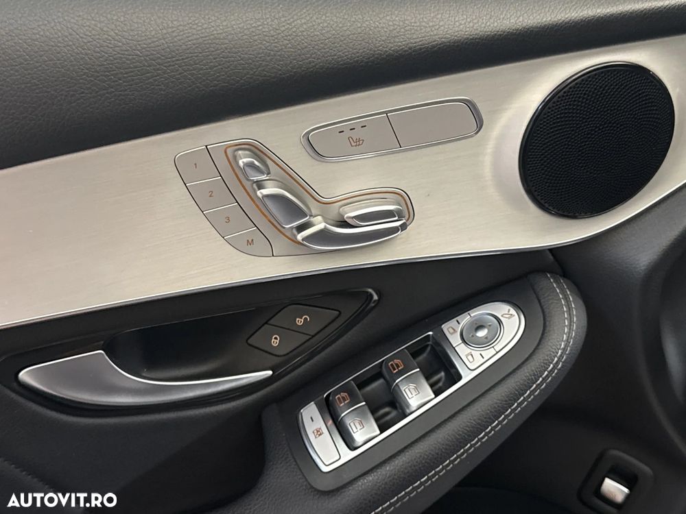 Mercedes-Benz GLC 300 d 4MATIC - 15