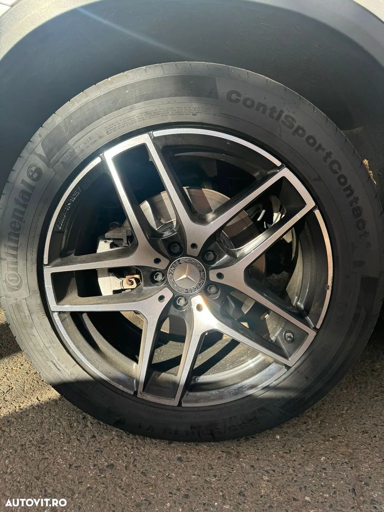 Mercedes-Benz GLC 250 d 4Matic 9G-TRONIC AMG Line - 30