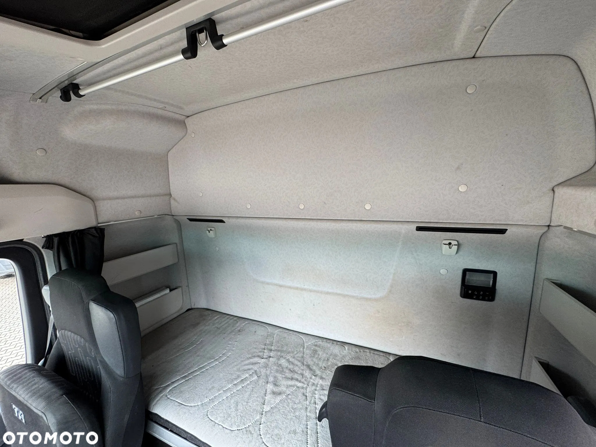 Mercedes-Benz AROCS 2142 4x4H SZM EURO6 CIĄGNIK SIODŁOWY Z HYDRAULIKĄ WYWROTU - 11