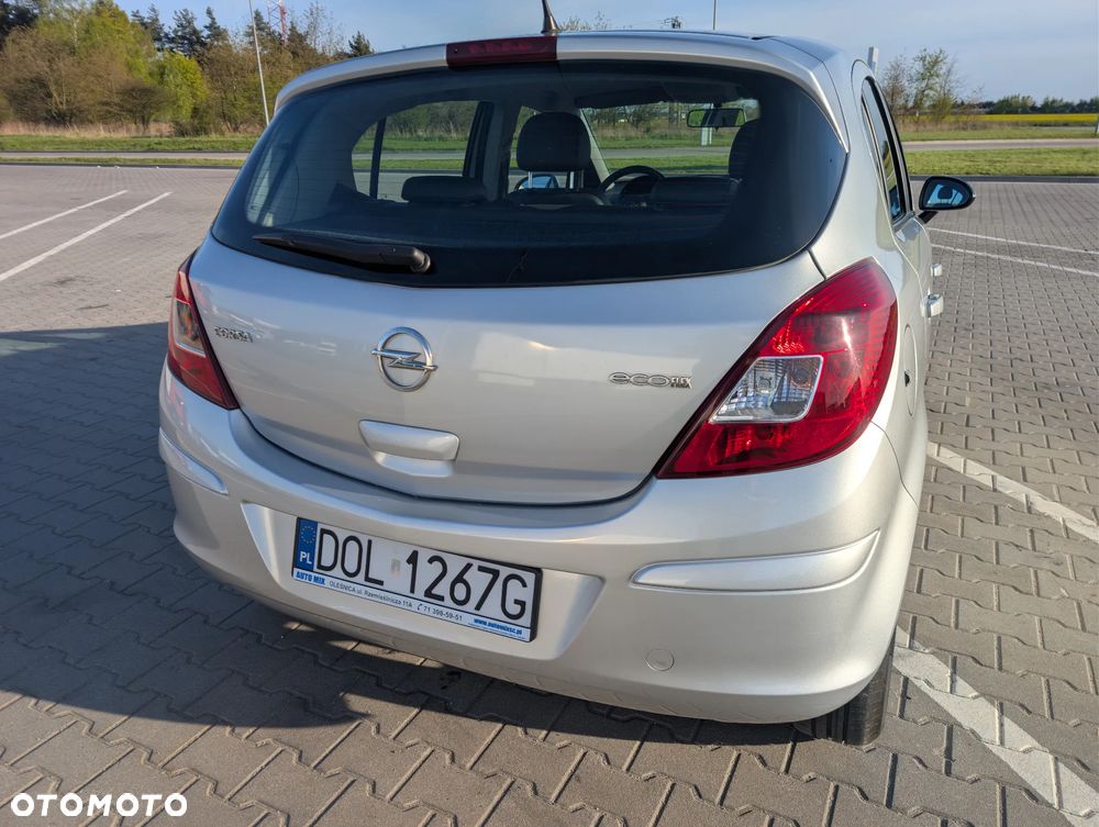 Opel Corsa 1.2 16V Energy - 24