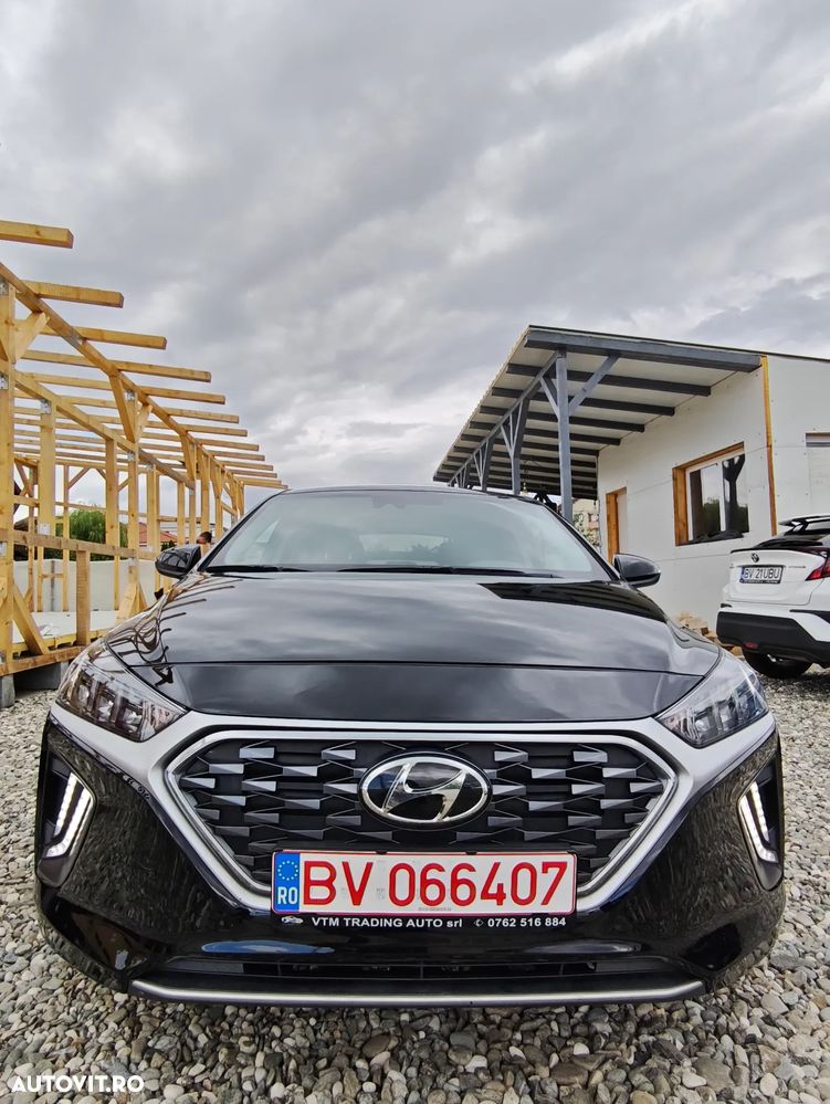 Hyundai IONIQ - 2