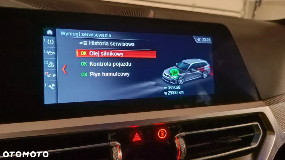 BMW Seria 3 318i M Sport - 25