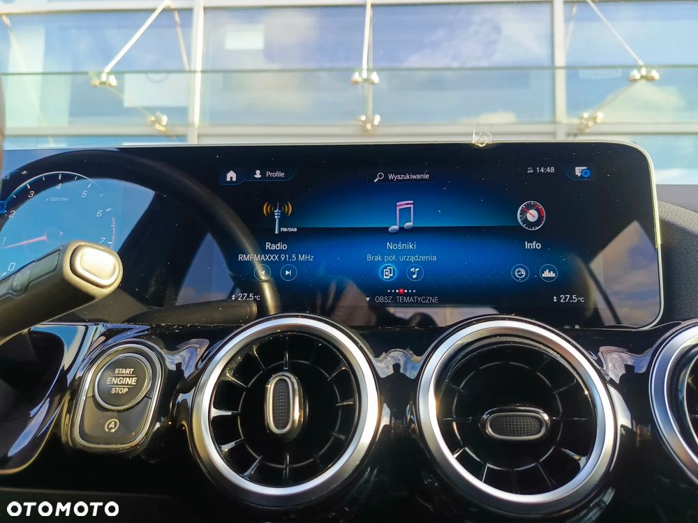 Mercedes-Benz GLA 200 Style - 22