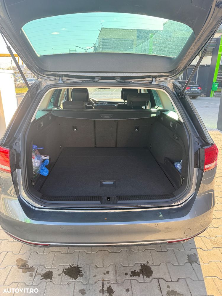 Volkswagen Passat 2.0 TDI DSG Comfortline - 8