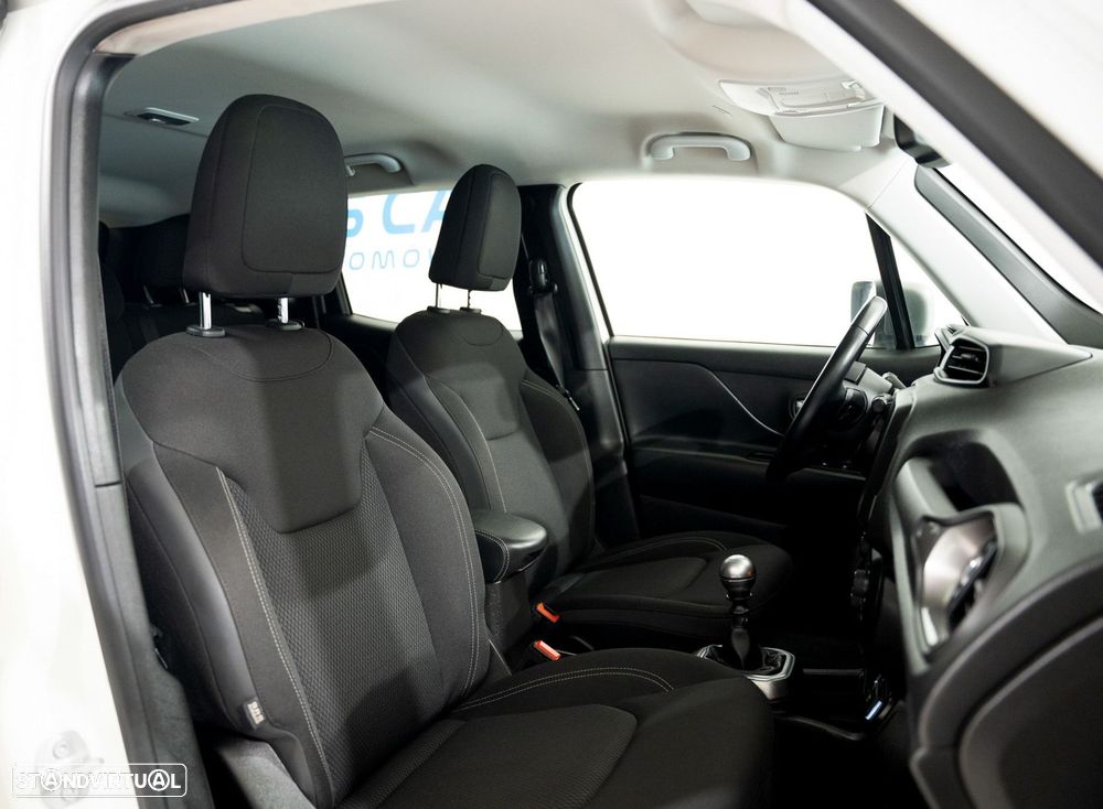 Jeep Renegade 1.0 T Limited - 12