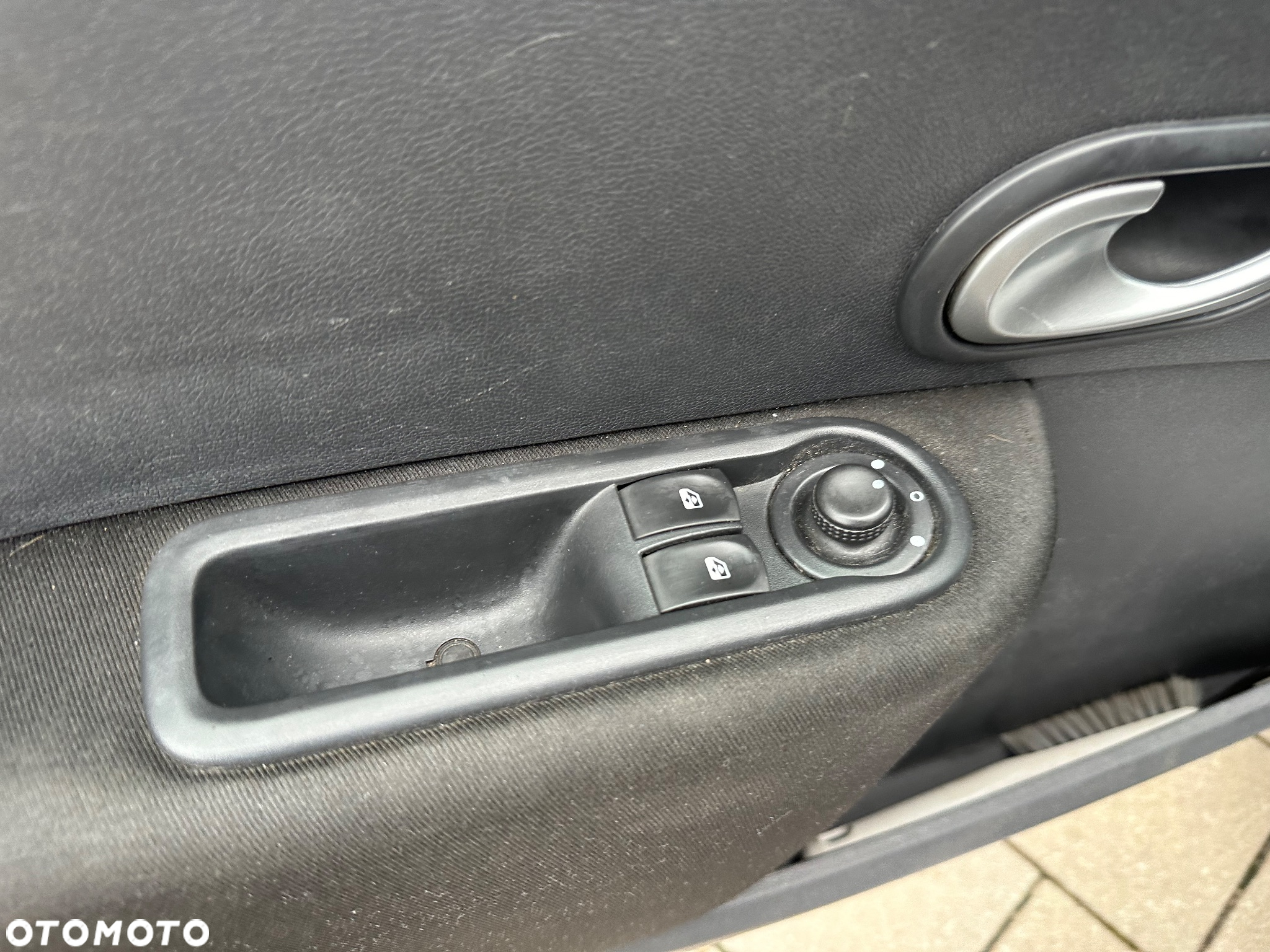 Renault Clio 1.2 16V Alize Euro5 - 11
