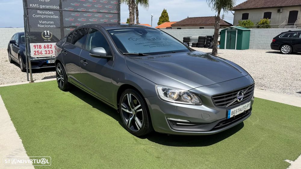 Volvo S60 D4 Momentum - 4