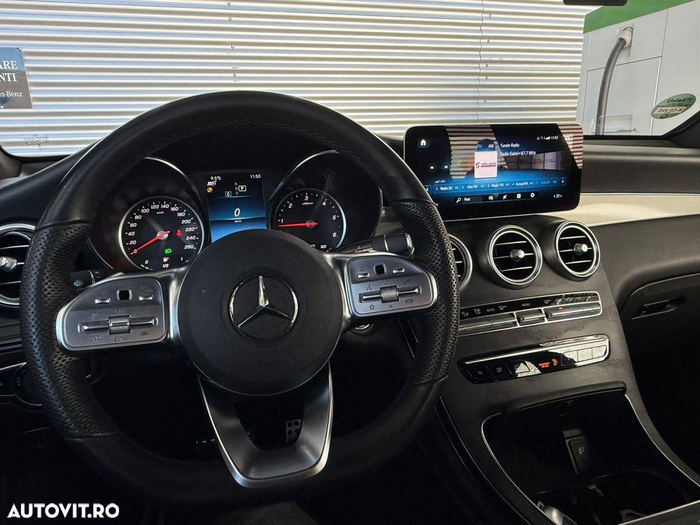 Mercedes-Benz GLC 220 d 4MATIC 9G-TRONIC AMG Line - 32