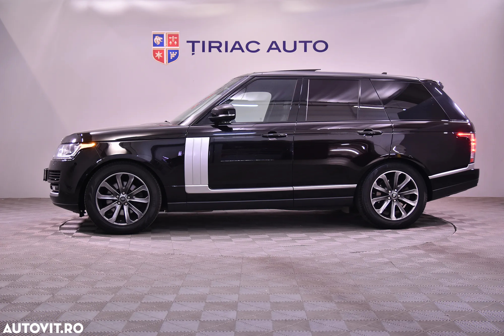 Land Rover Range Rover - 2