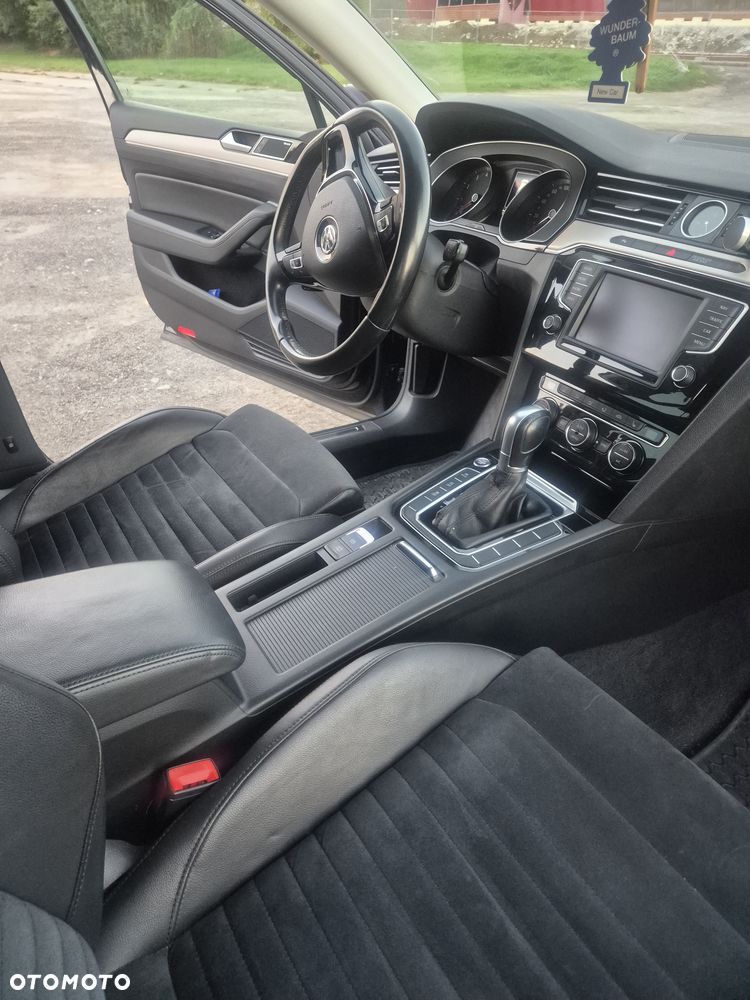 Volkswagen Passat 2.0 TSI BMT Highline DSG - 12