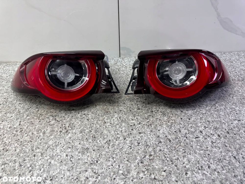 lampa prawy lewy tył mazda 3 iv bp lift bgec-51150 bgec-51160 komplet - 1