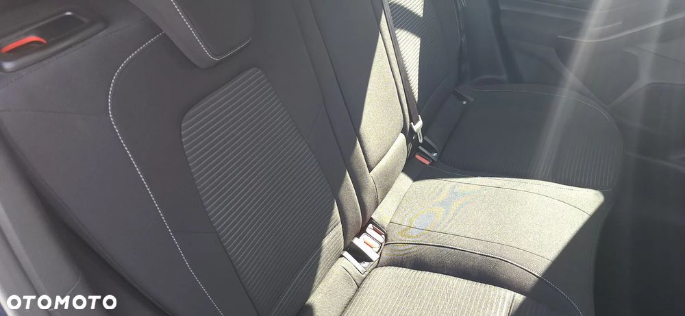 Ford Focus 1.0 EcoBoost mHEV Titanium - 22