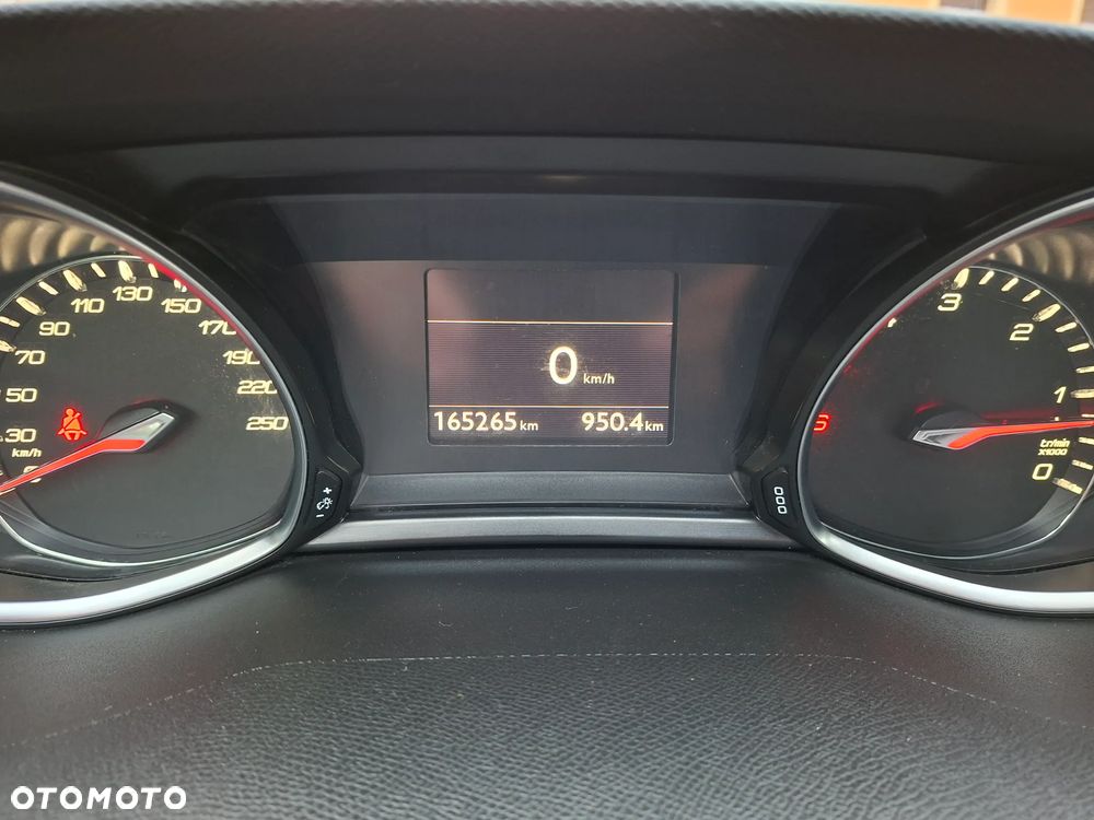 Peugeot 308 BlueHDi 150 Stop & Start Business-Line - 26