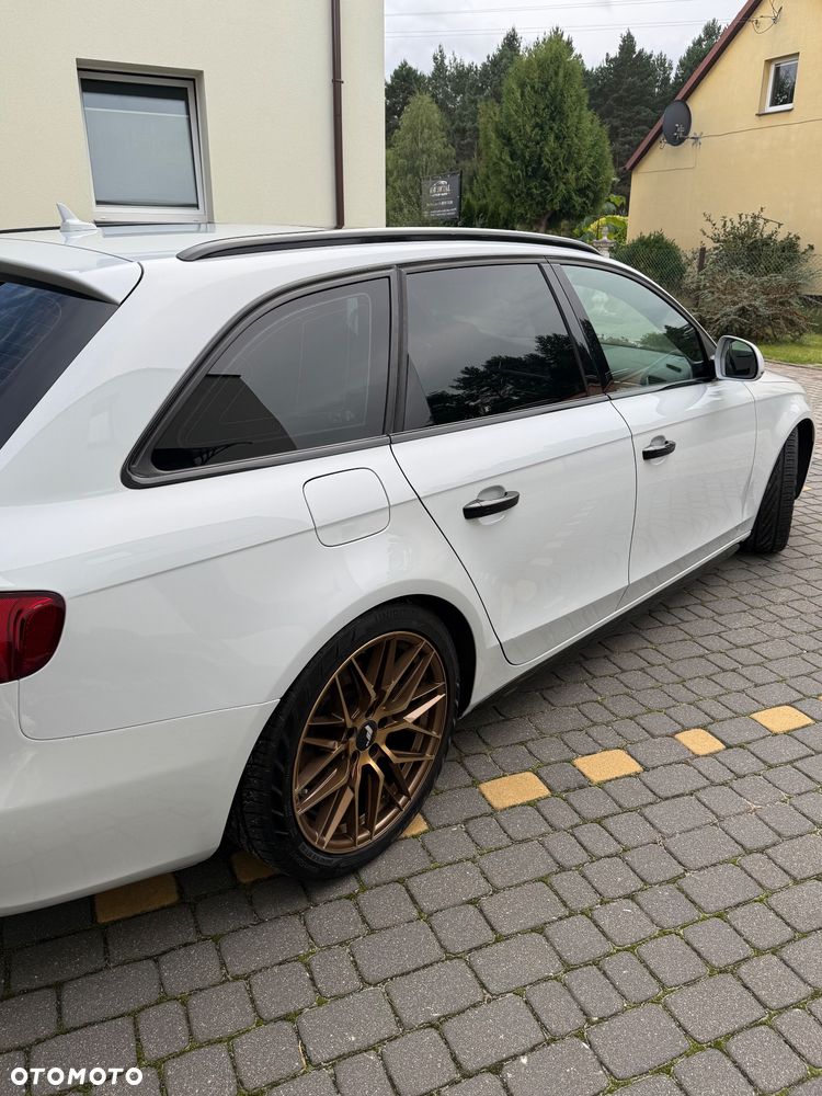 Audi A4 Avant 3.0 TDI Quattro Tiptronic - 9