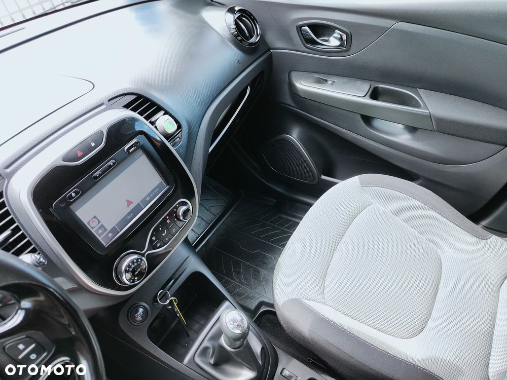 Renault Captur (ENERGY) TCe 90 INTENS - 17