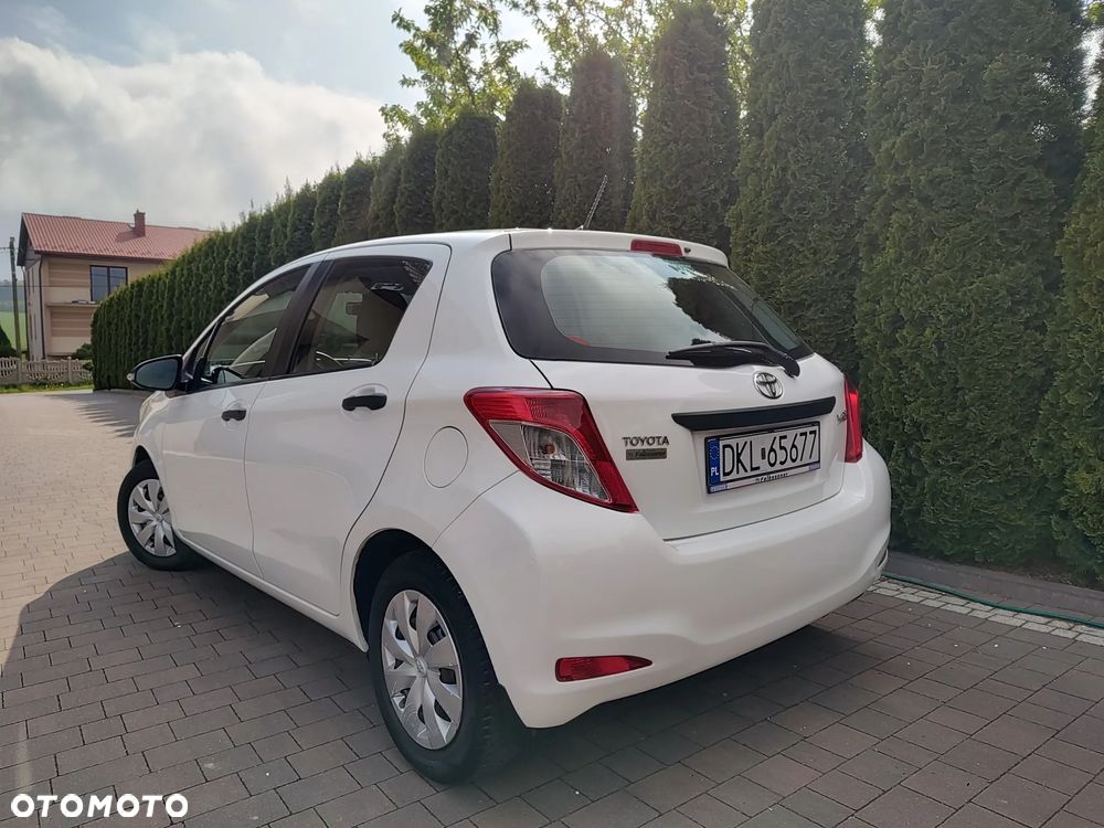 Toyota Yaris - 2