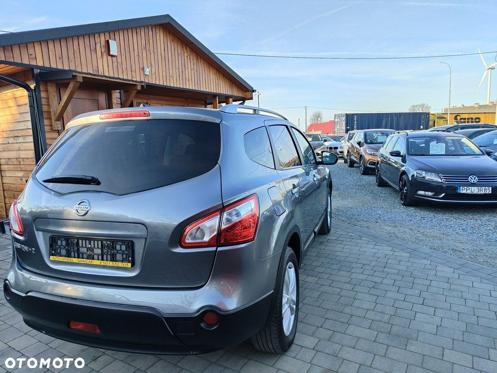 Nissan Qashqai+2 - 4