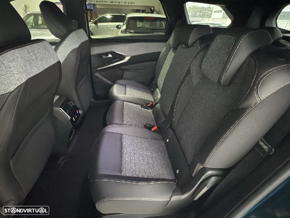 Peugeot 5008 1.6 Plug-in Hybrid Allure e-DCS7 - 10