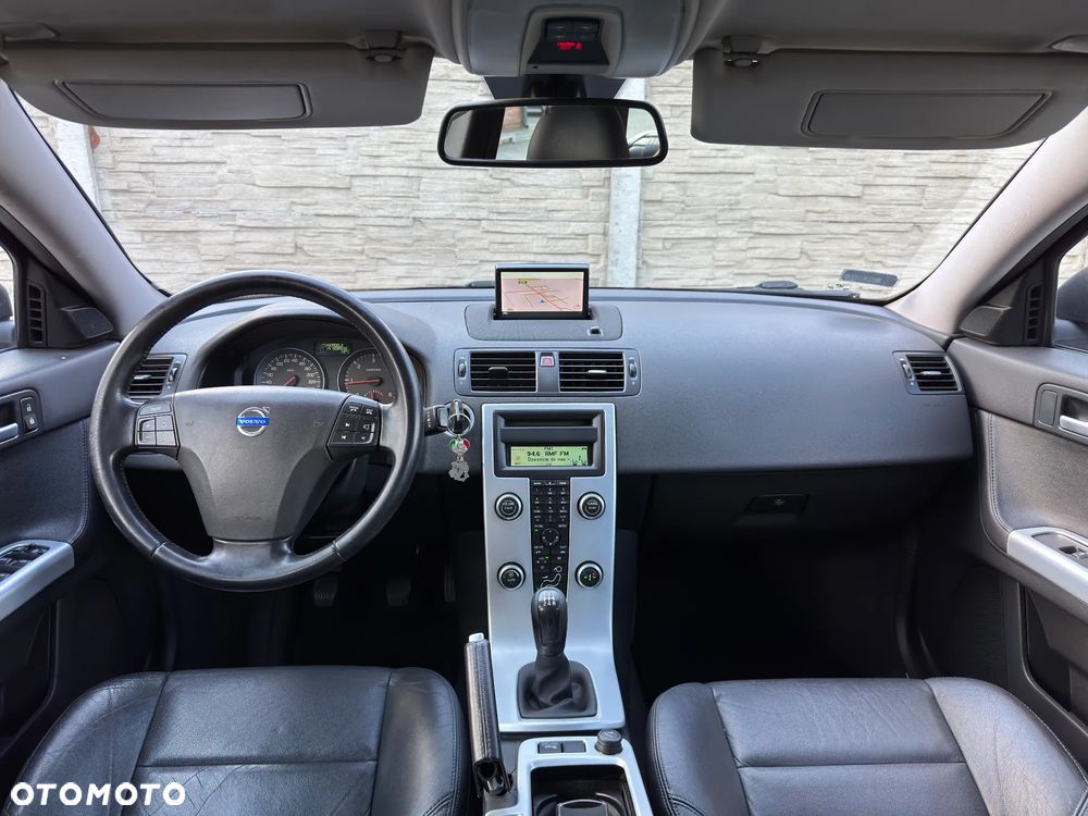 Volvo V50 1.6D DRIVe Momentum - 19