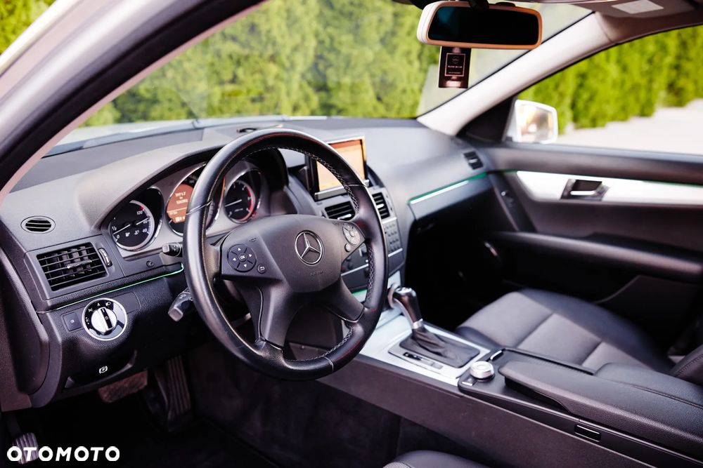 Mercedes-Benz Klasa C 220 CDI 7G-TRONIC Avantgarde Edition - 16