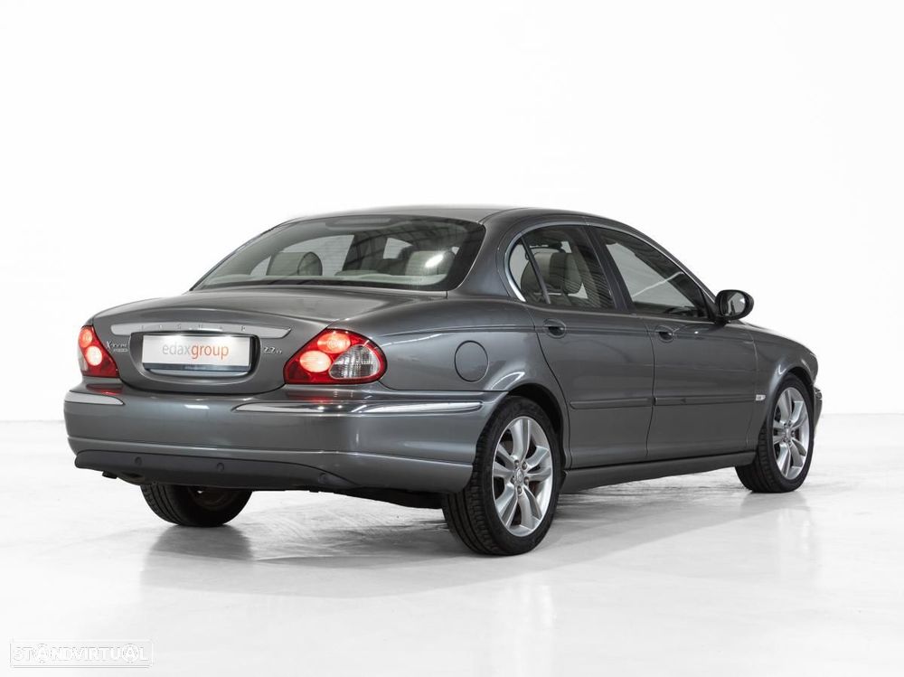 Jaguar X-Type - 3