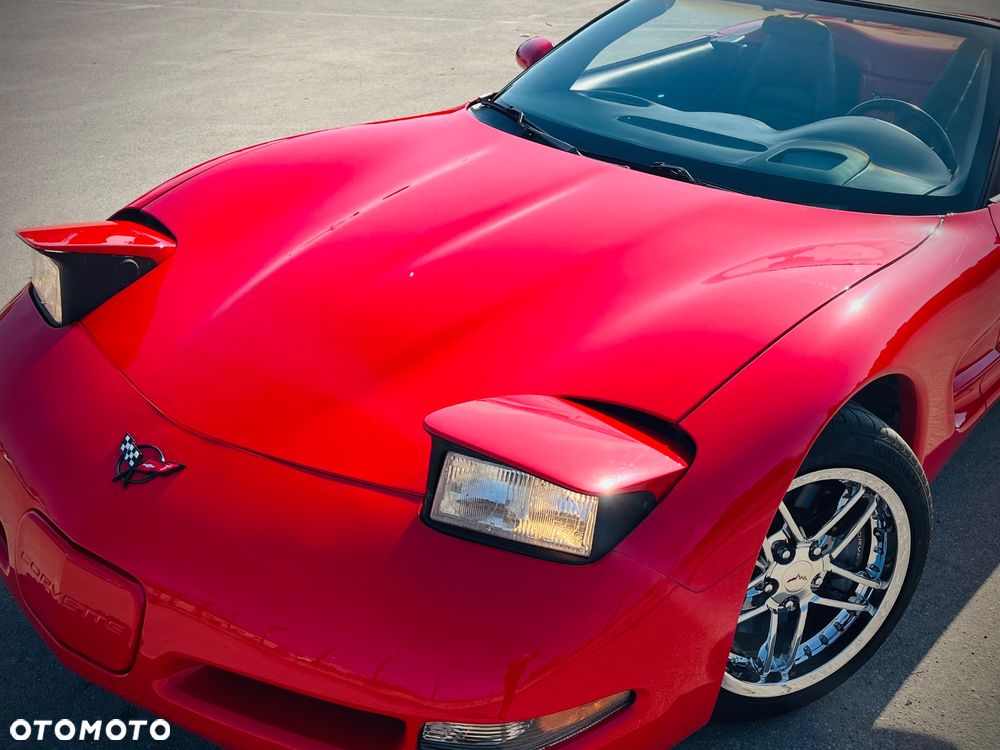 Chevrolet Corvette - 19