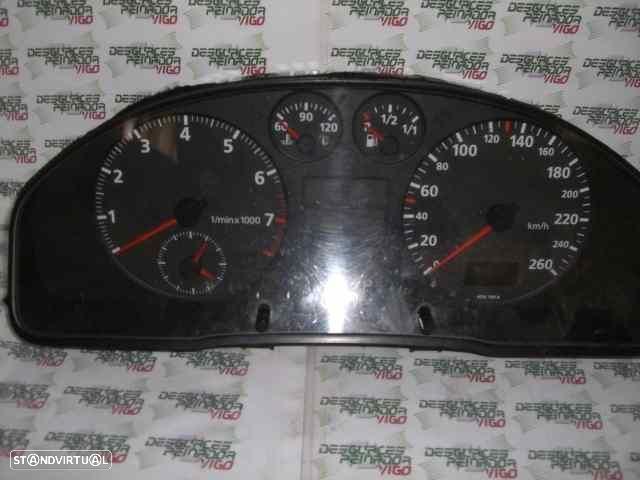 QUADRANTE AUDI A4 AVANT B5 - 1