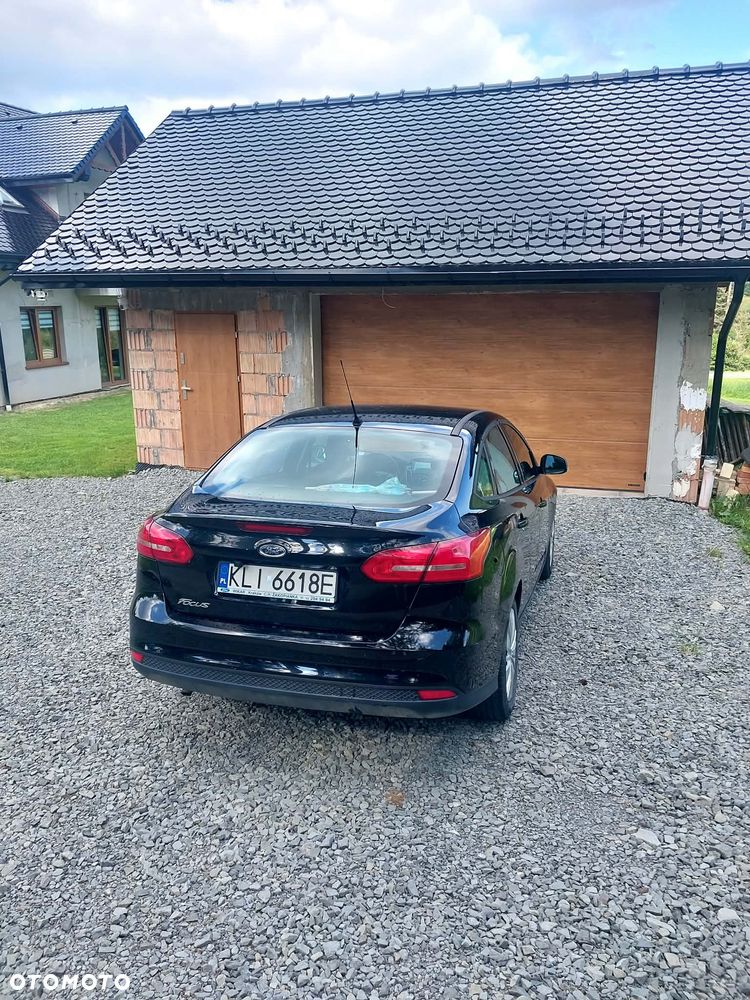 Ford Focus 1.6 Trend - 6