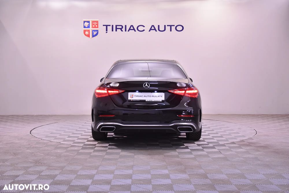 Mercedes-Benz C - 4