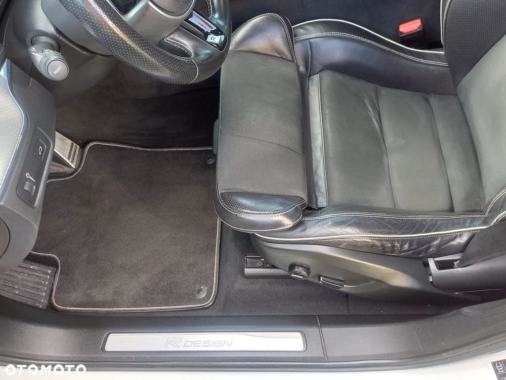 Volvo XC 60 ver-d4-awd-r--design - 7