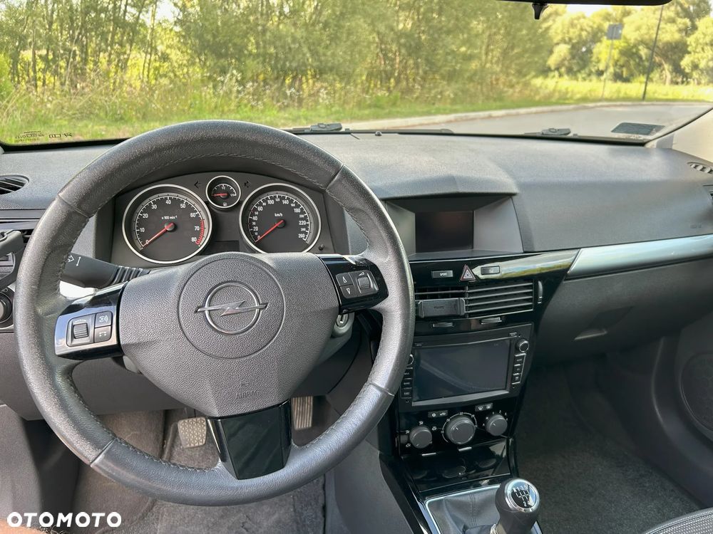 Opel Astra - 9